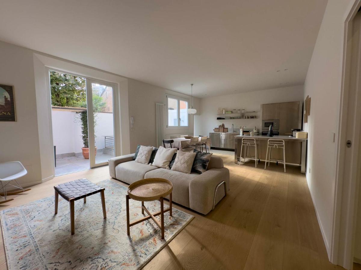 Realkasa Charming Luxury Apt. Bologna Bagian luar foto